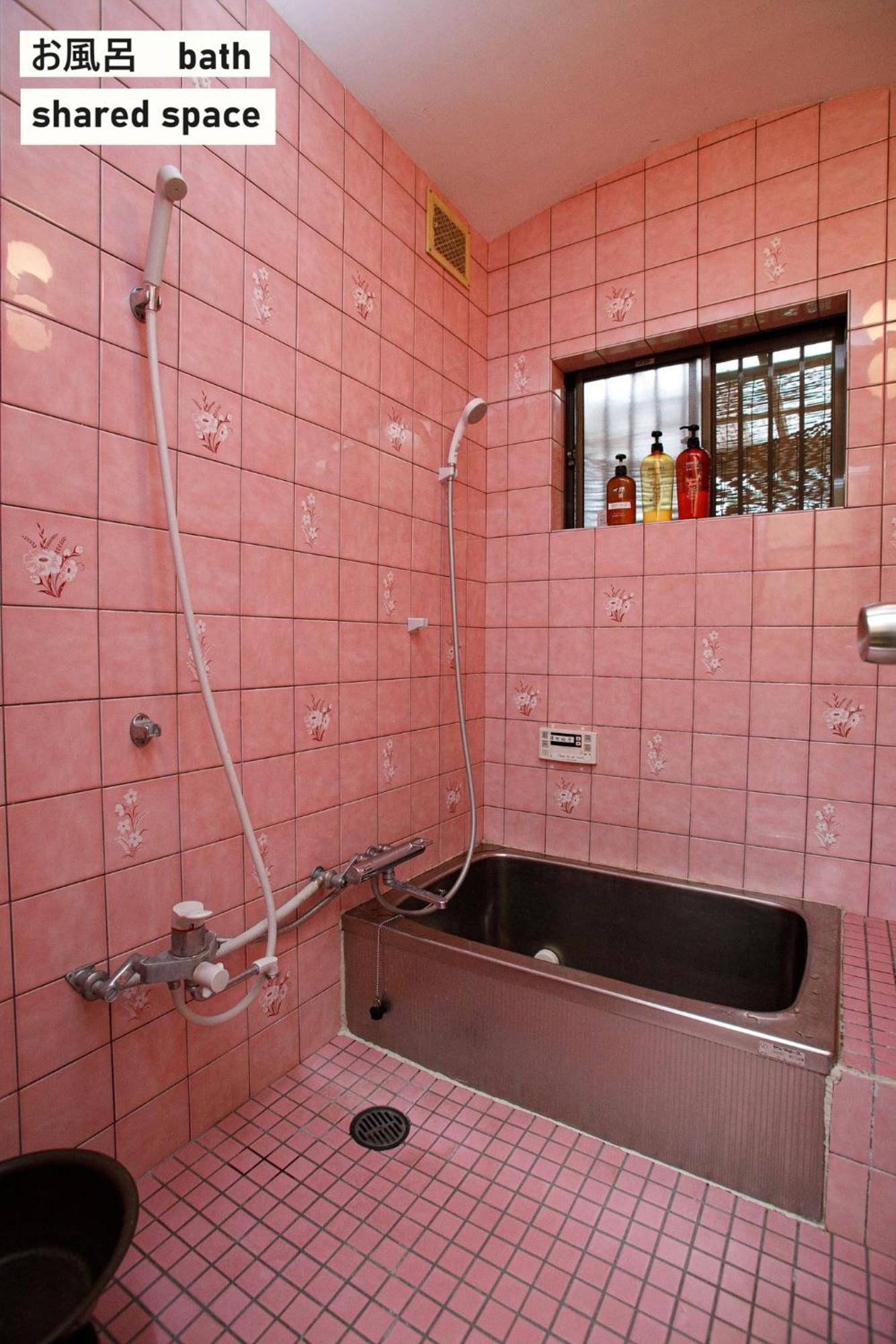 Takio Guesthouse - Vacation Stay 11600V Higashi-osaka Exteriör bild